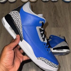 Jordan 3 Varsity Royal